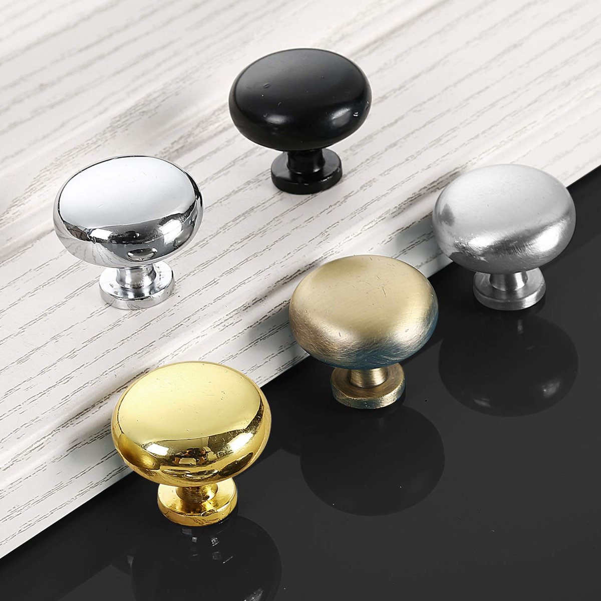 Декоративные ручки для мебели