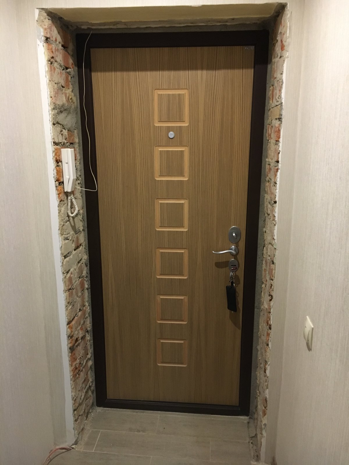 Отделка проема декоративным камнем