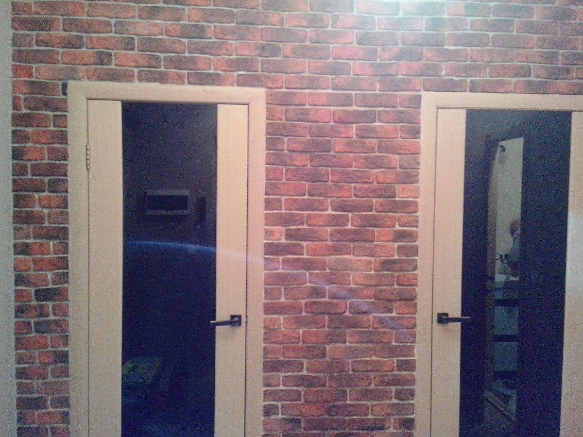 Отделка дверей под кирпич