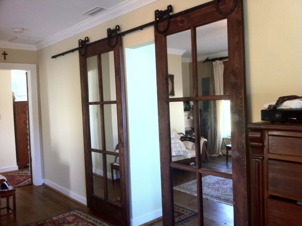 Зеркальные перегородки раздвижные