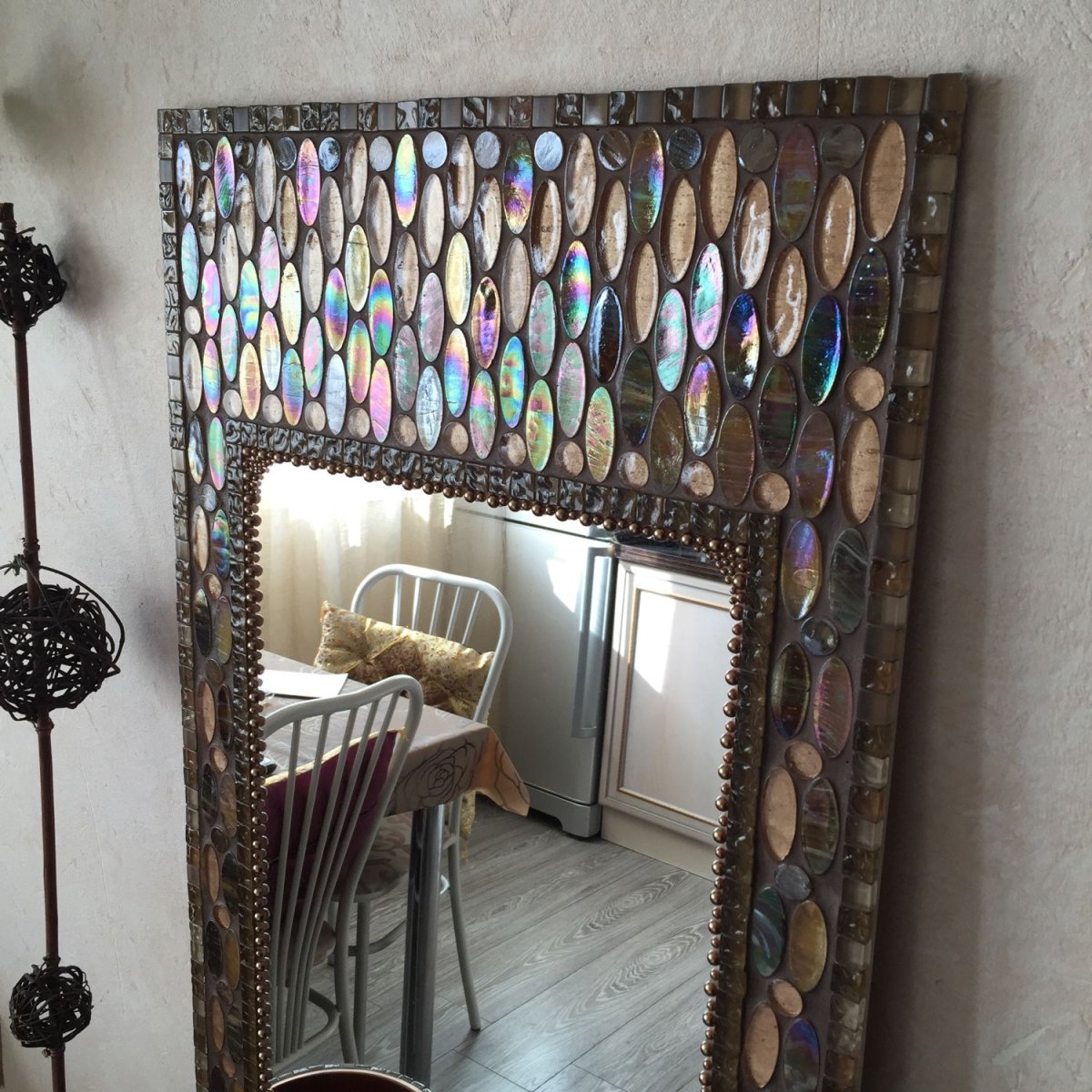 Отделка дверных проемов мозаикой