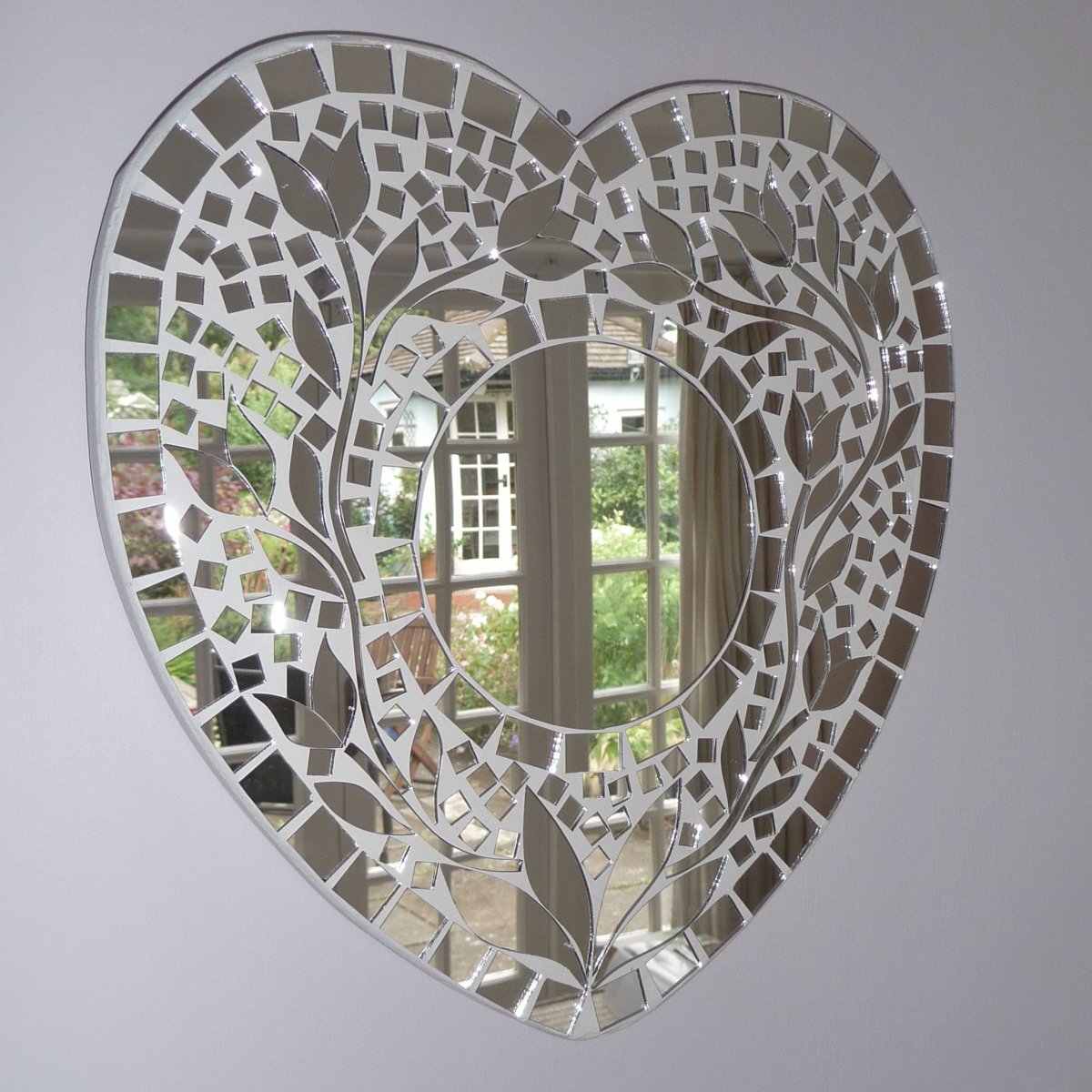 Декор зеркала в прихожей