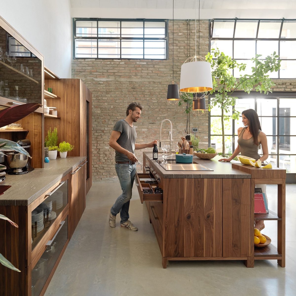 Остров на кухне лофт