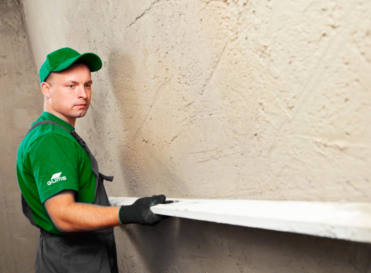 Разравнивание штукатурки