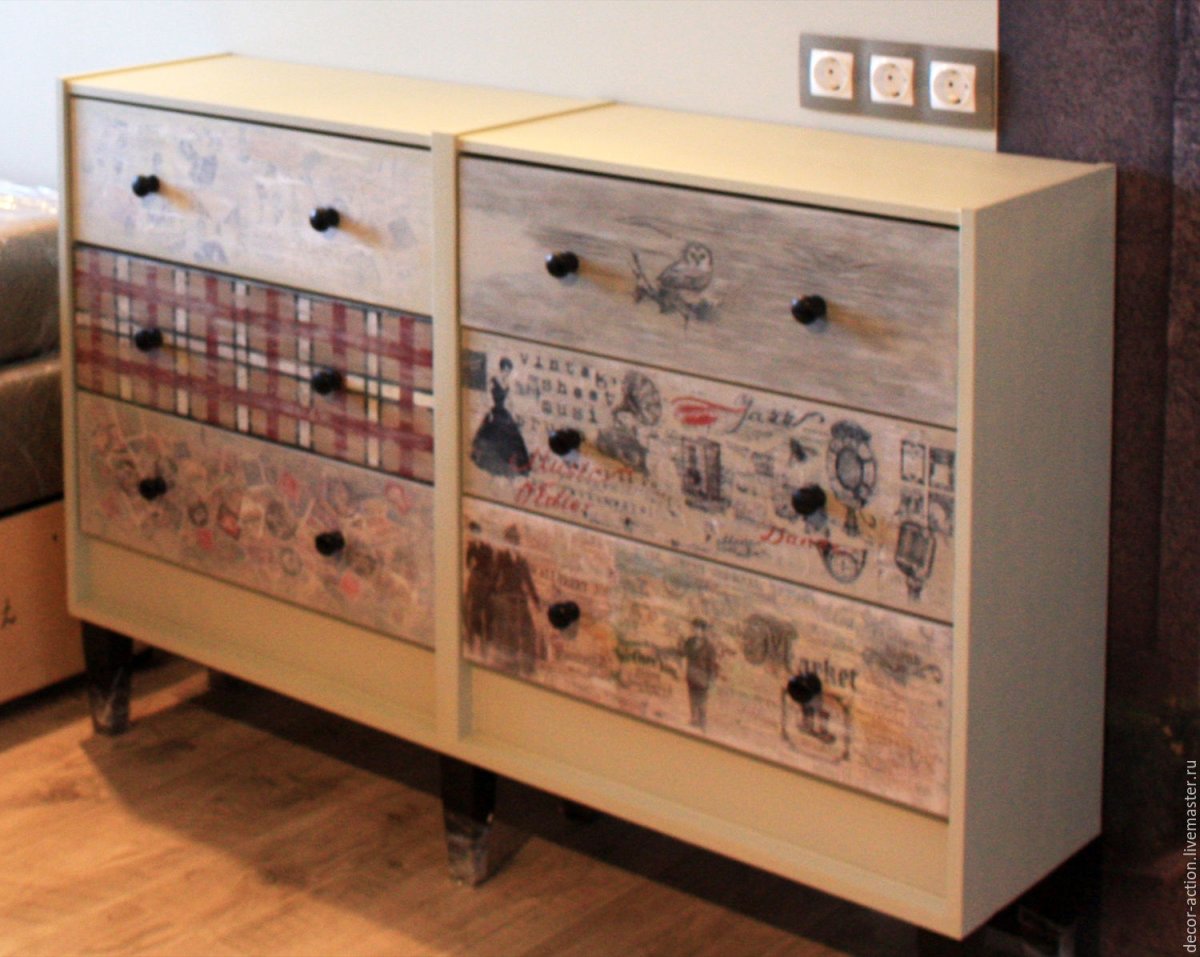 Комод в стиле лофт цветной
