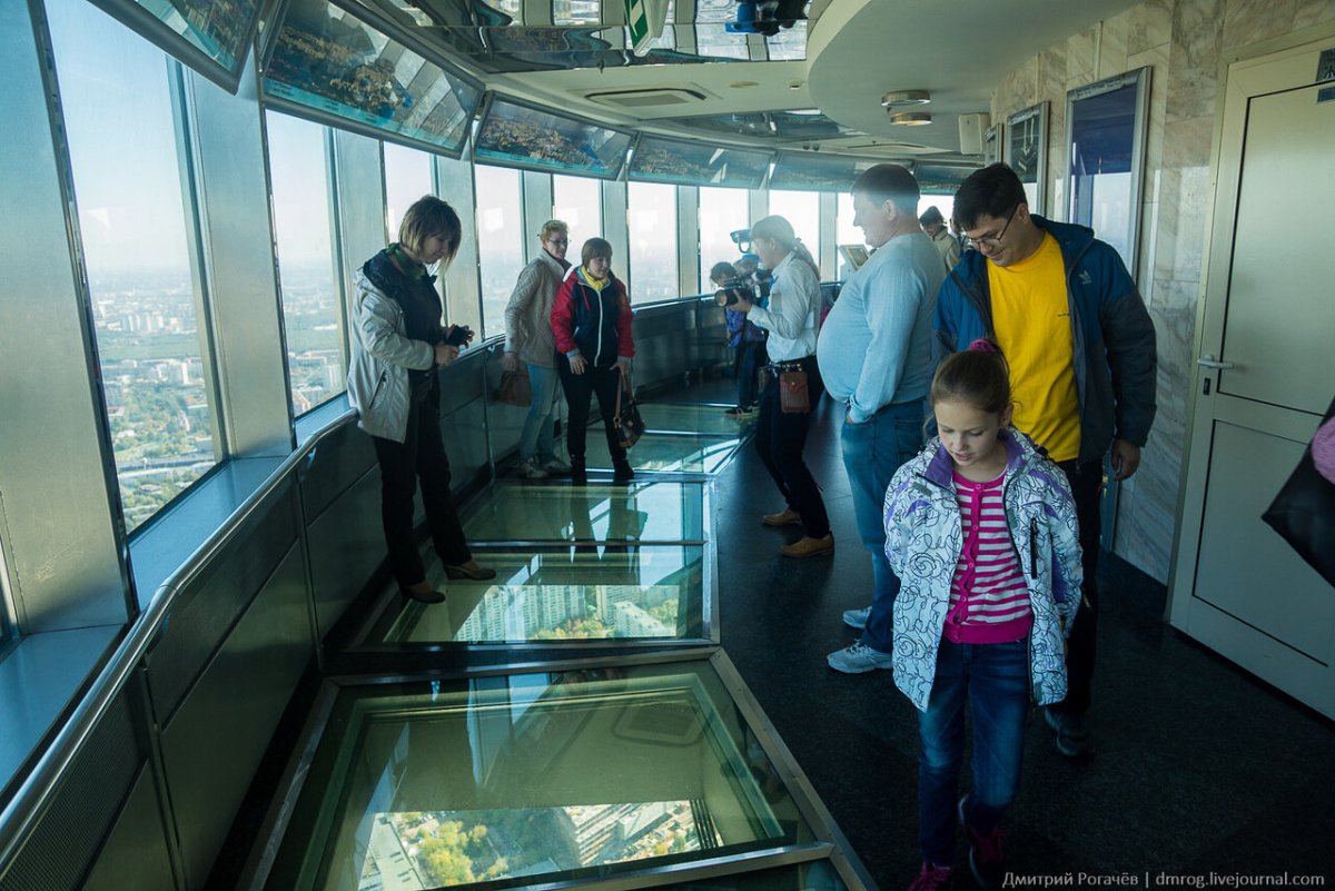 Стеклянный пол в Останкино