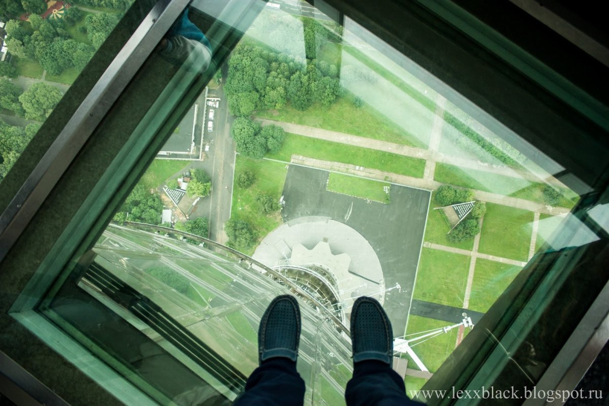 Стеклянный пол в Останкино высота