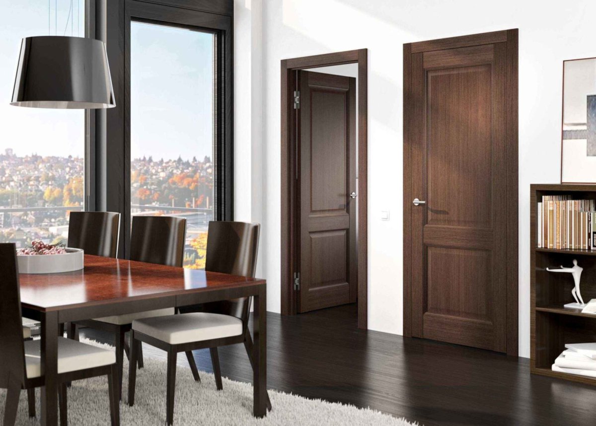 Гладкие двери в интерьере