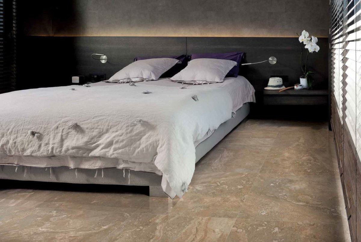 Спальня из мрамора