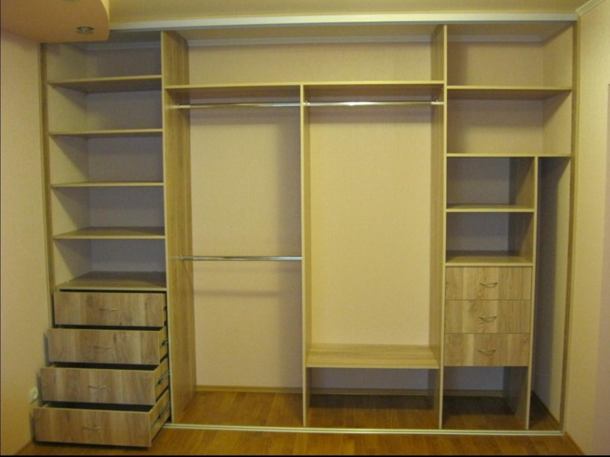 Шкаф для вещей