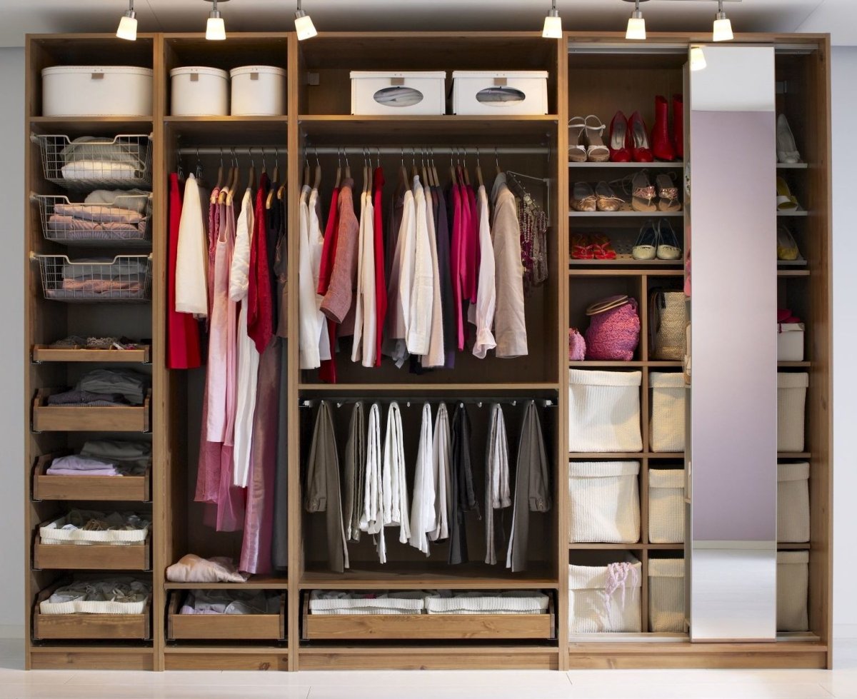 Шкаф-купе в спальню внутреннее