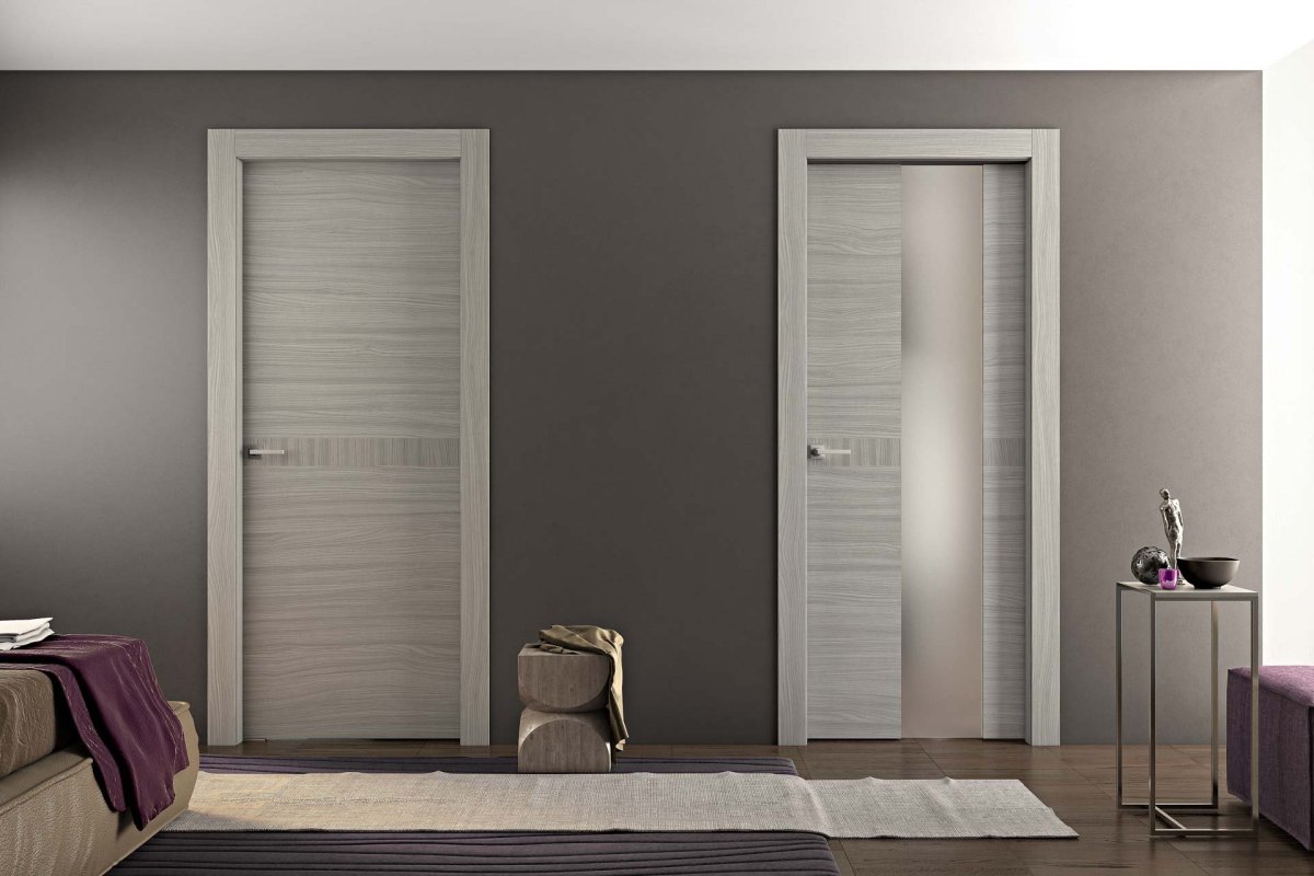 Графитовые двери в интерьере