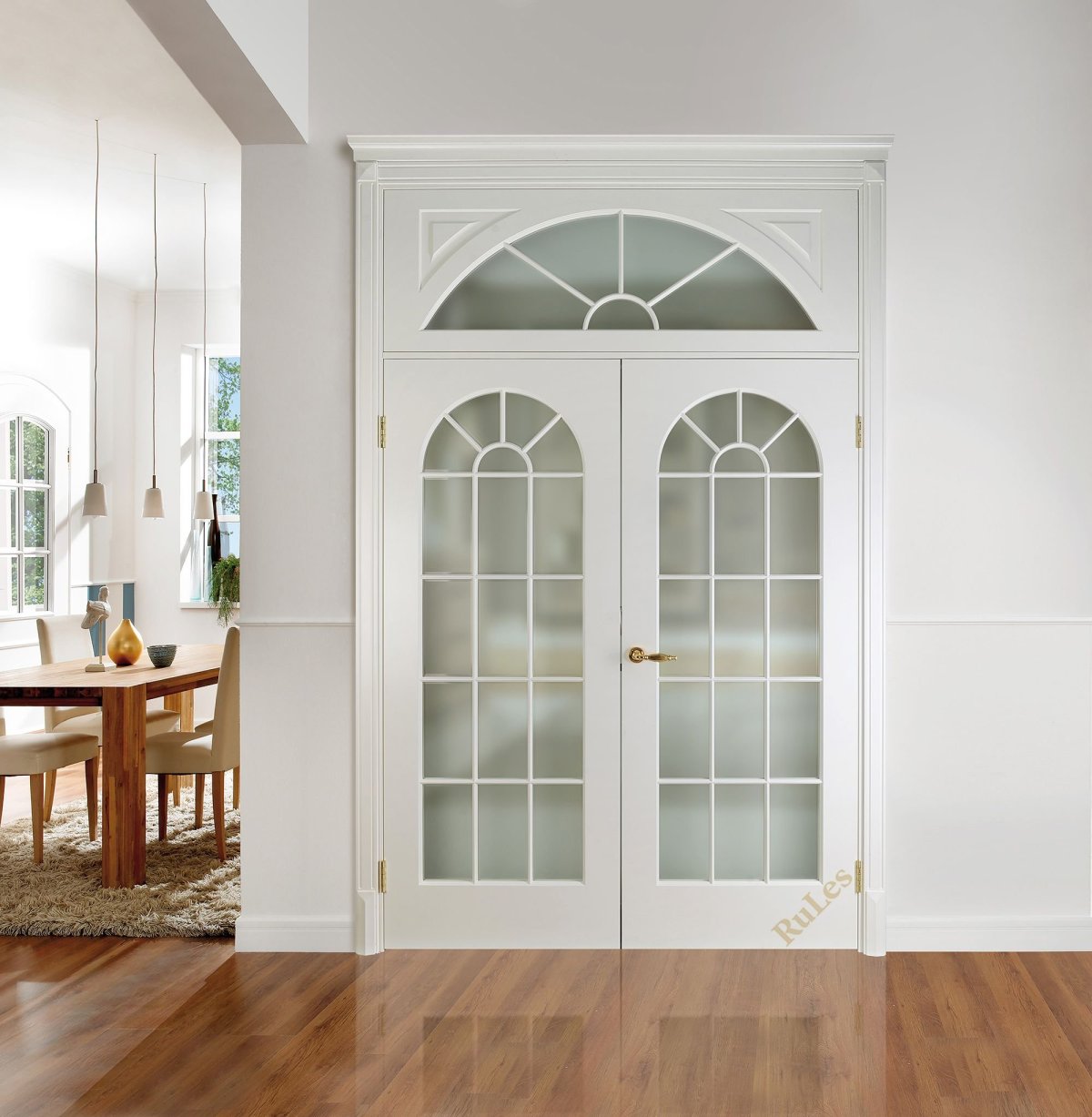 Межкомнатные двери в интерьере