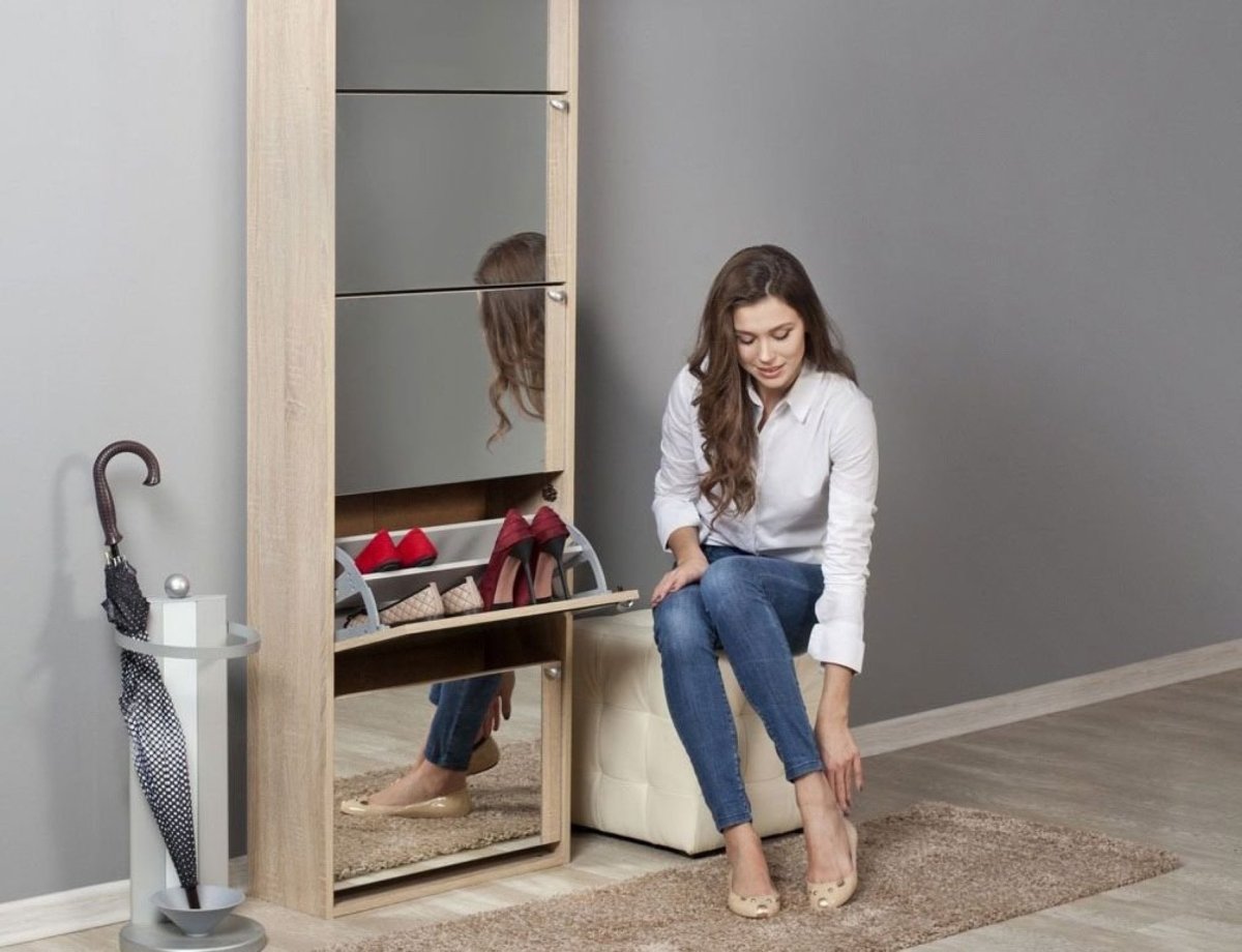 Обувница с зеркалом в прихожую