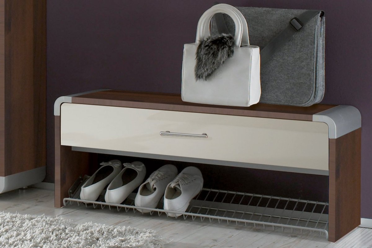 Прихожая с обувницей