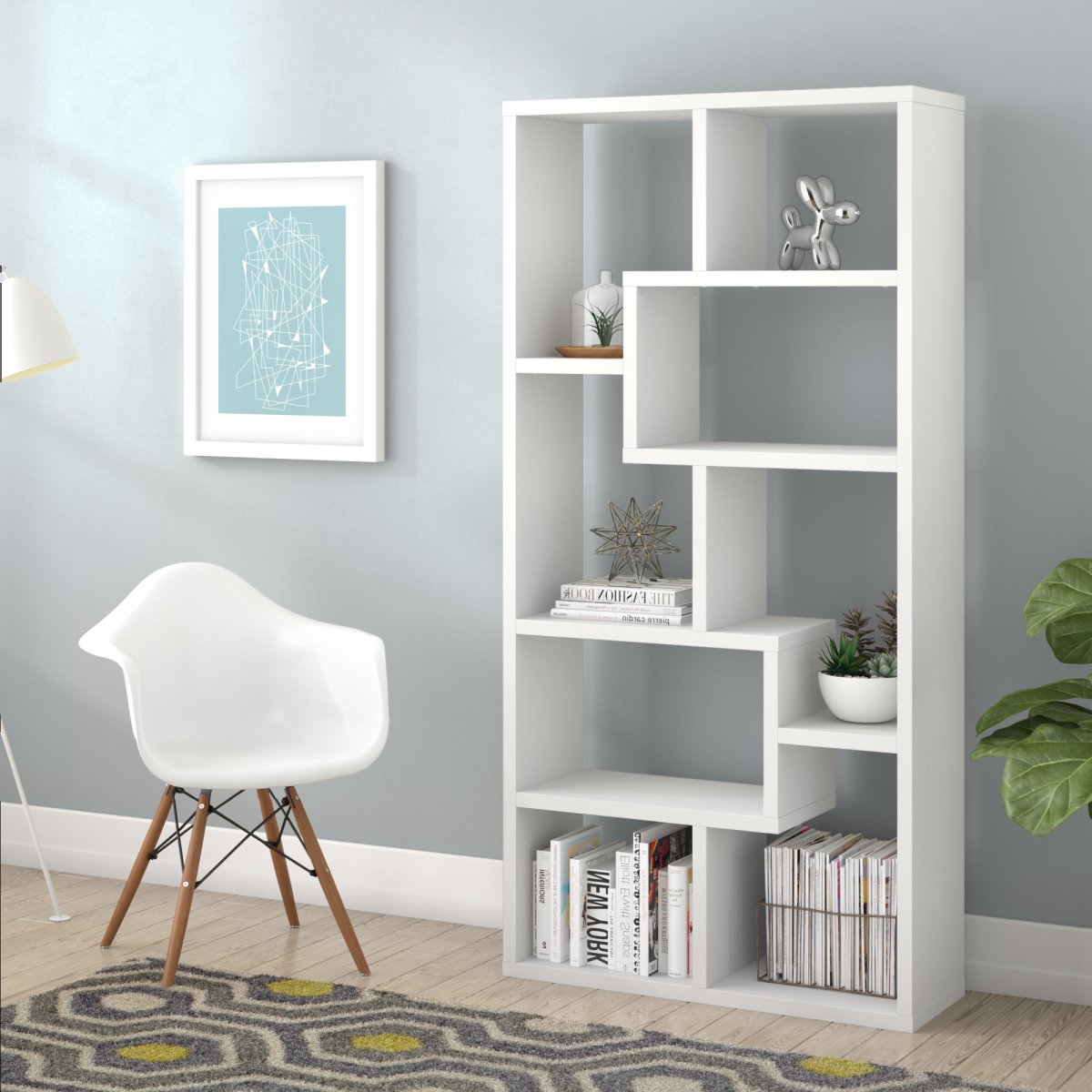 Спальня с книжными полками