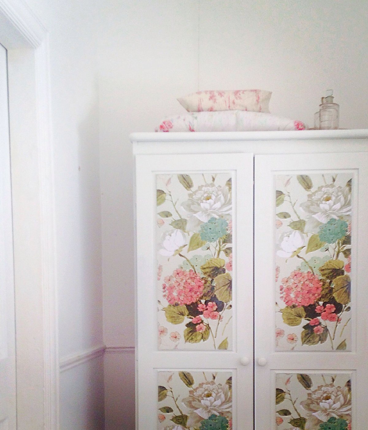 Декор шкафа