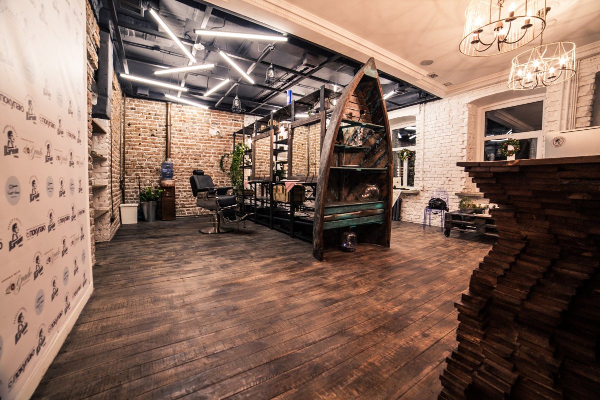 Парикмахерская в стиле ретро