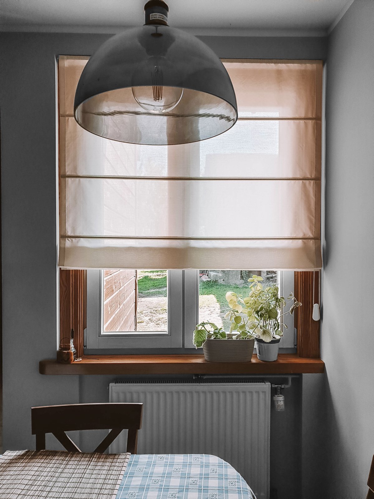 Римская штора с окантовкой