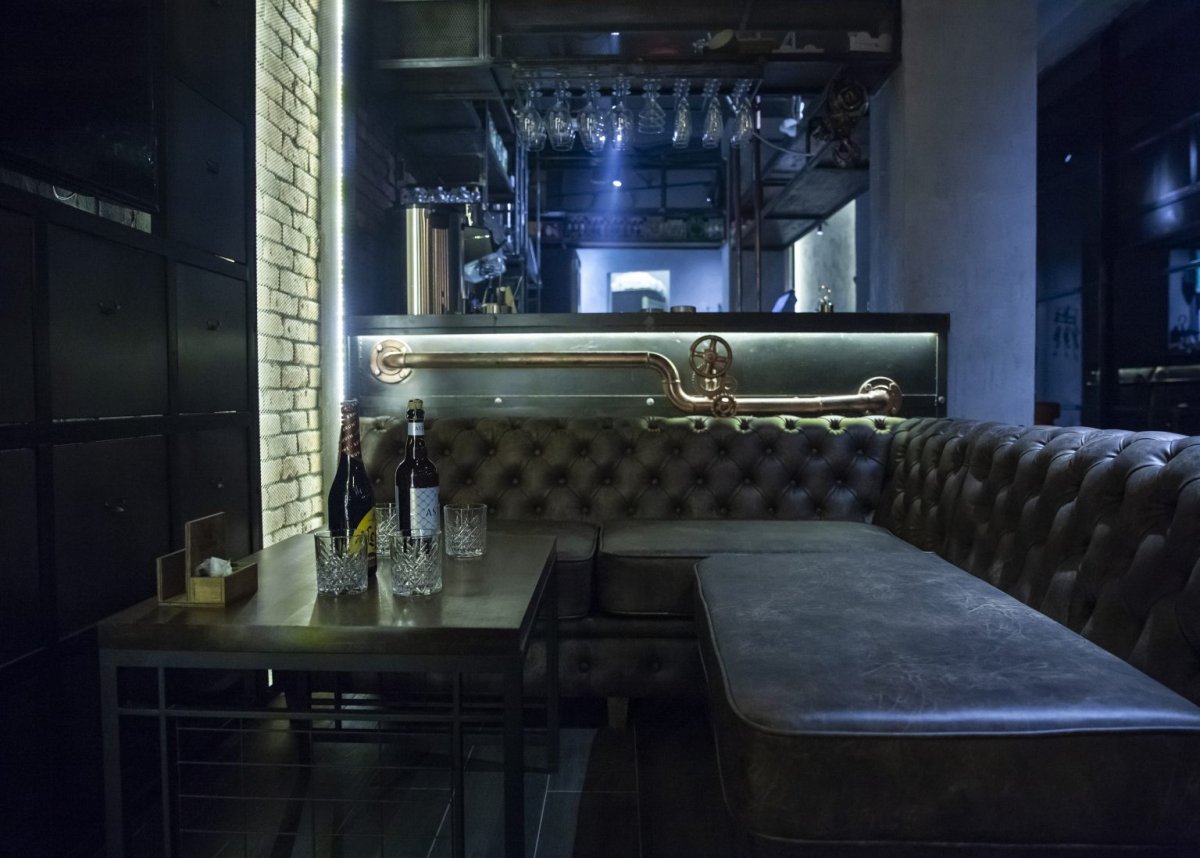 Барная стойка в стиле лофт