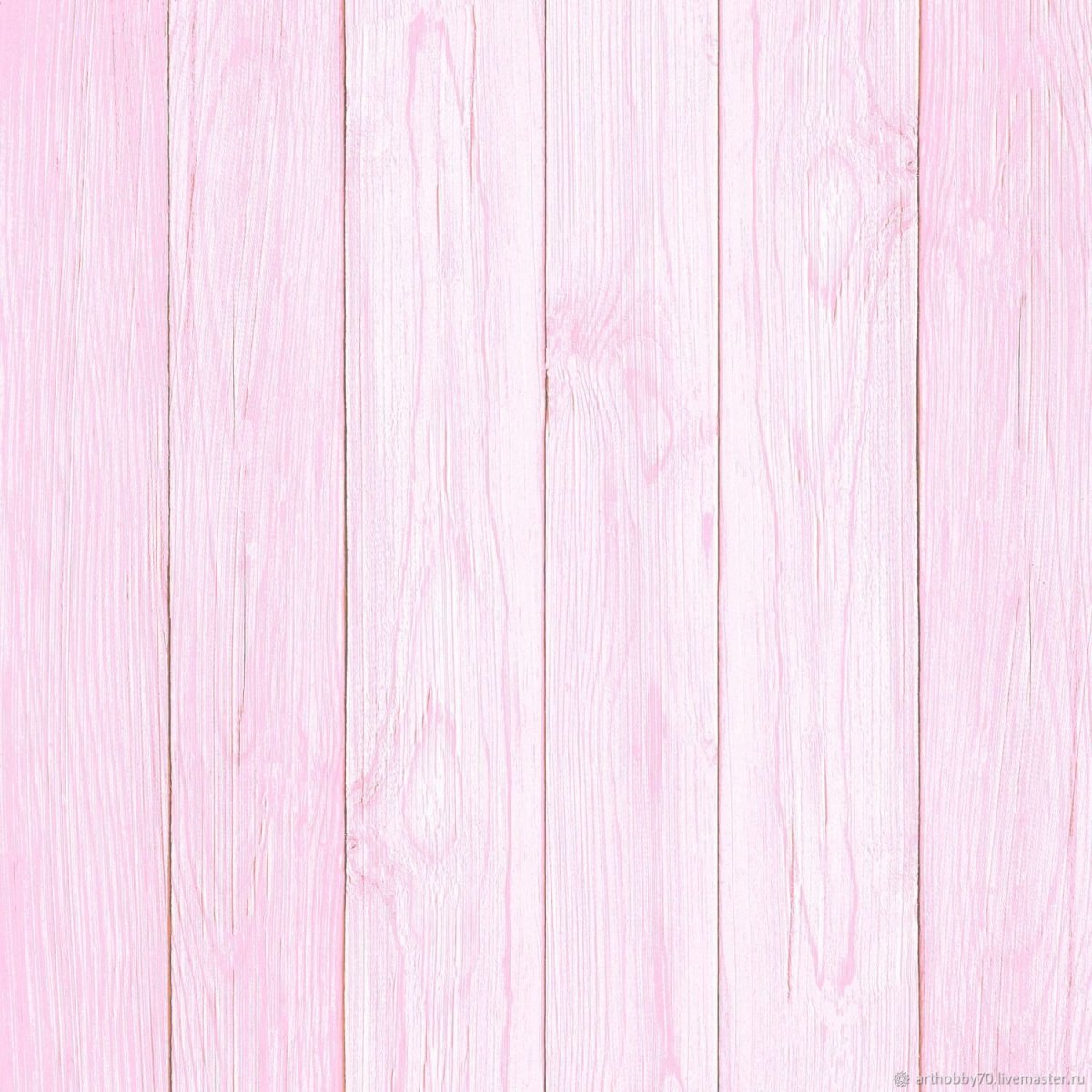Розовая деревянная доска