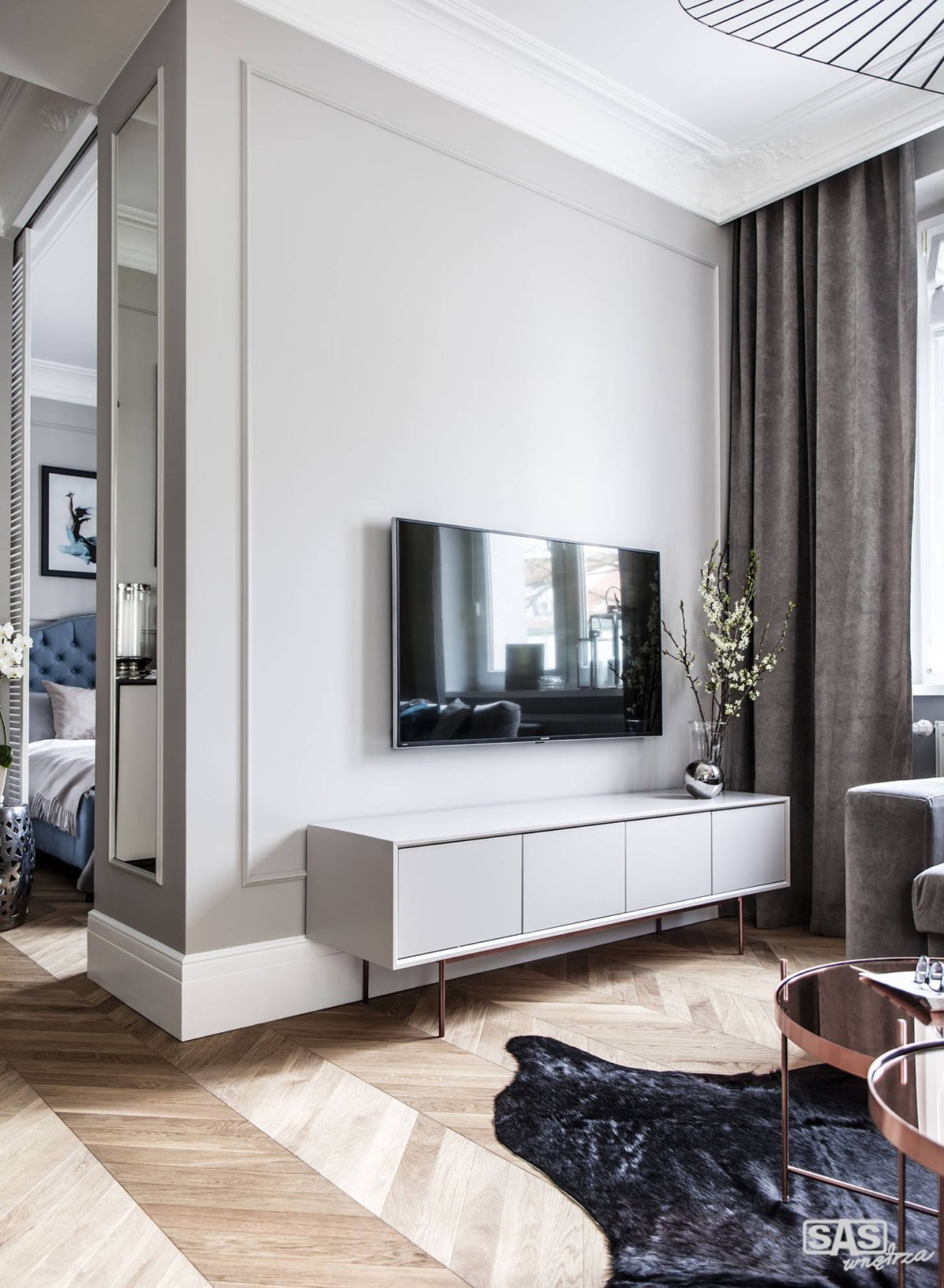 Гостиная с телевизором