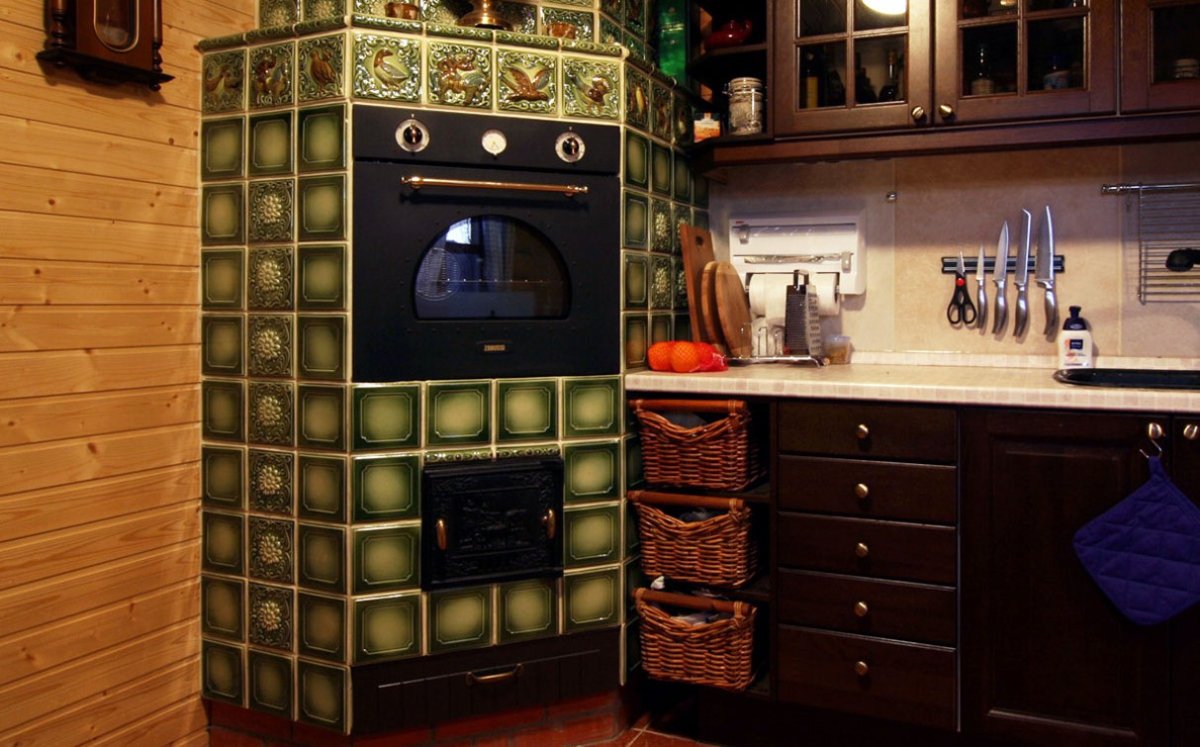 Камин отделанный песчаником