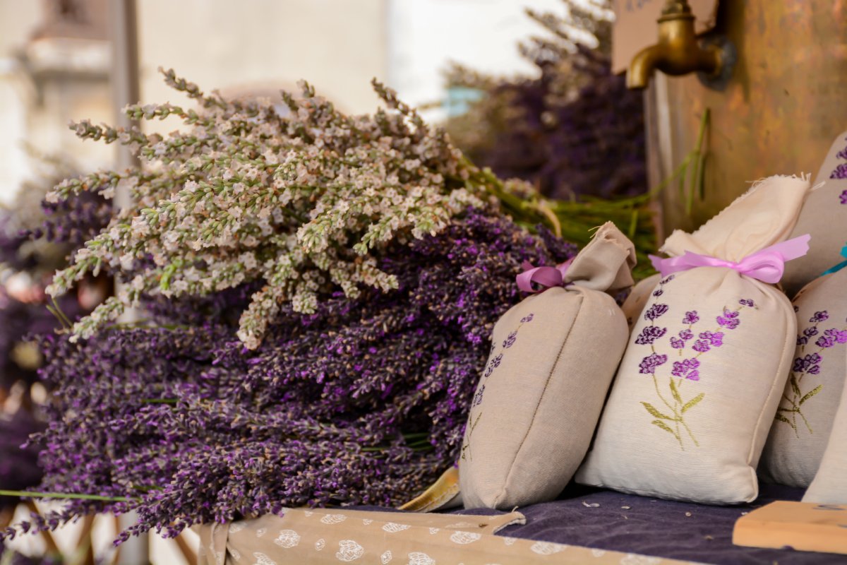 Лаванда в стиле Прованс