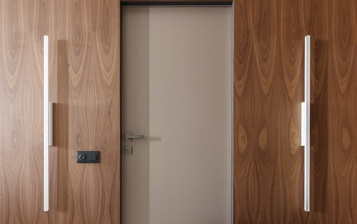 Двери невидимки в интерьере