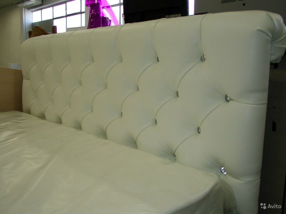 Кровать Шарлотта каретная стяжка