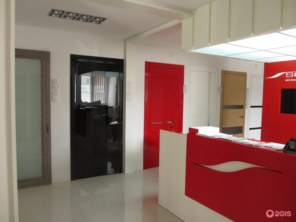 Двери Софья 06.4 шпон венге