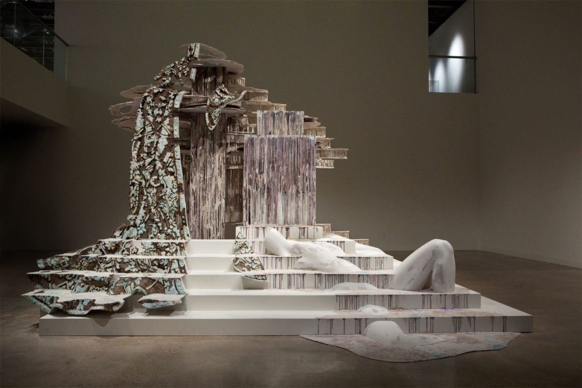 Diana al-Hadid инсталляции