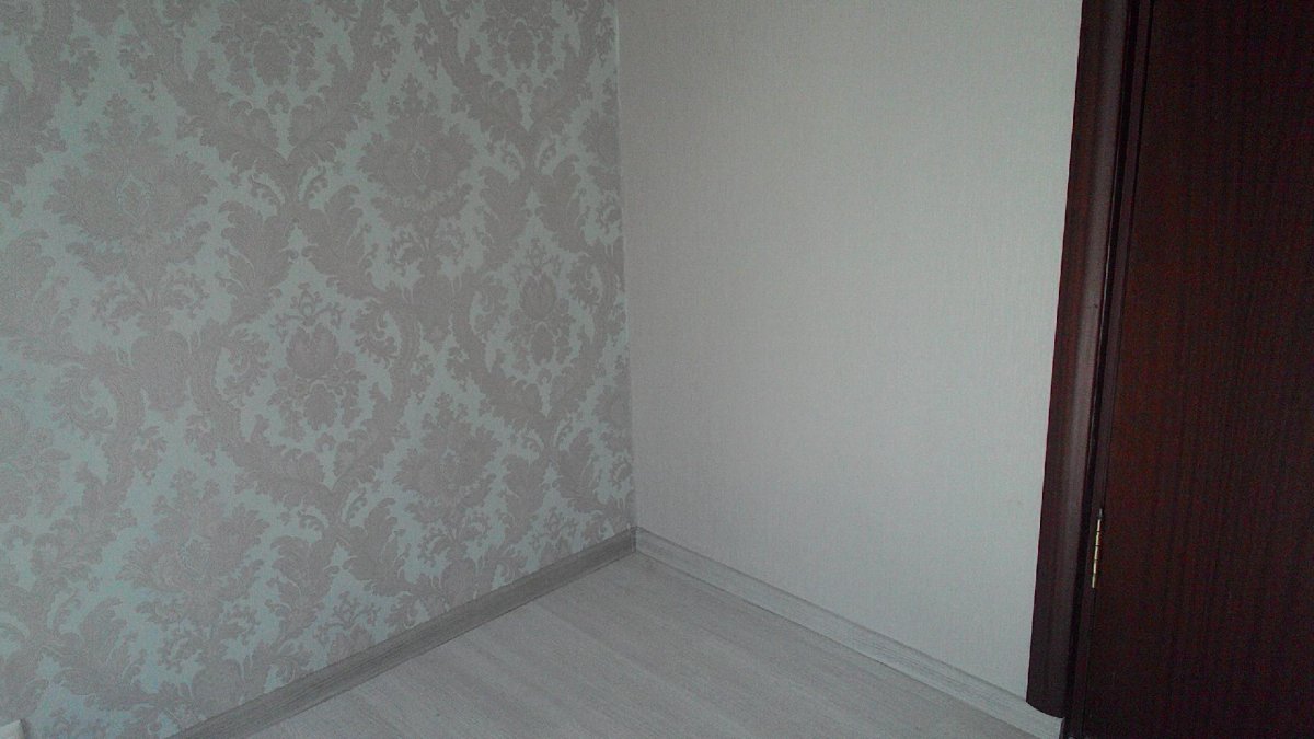 Поклейка обоев в однокомнатной квартире