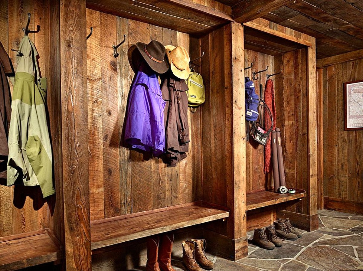 Прихожая в бане