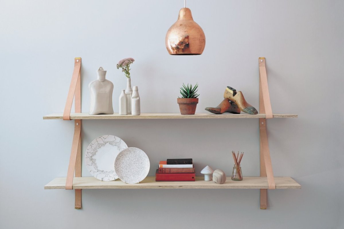 Полки из подручных материалов