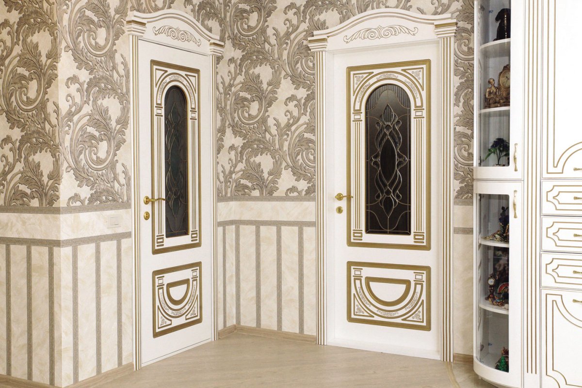 Двери из клена массив