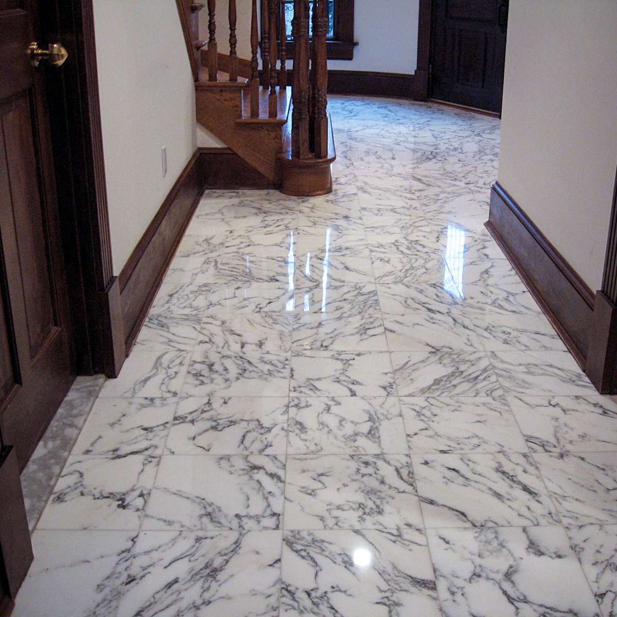 Гранитный пол в квартире