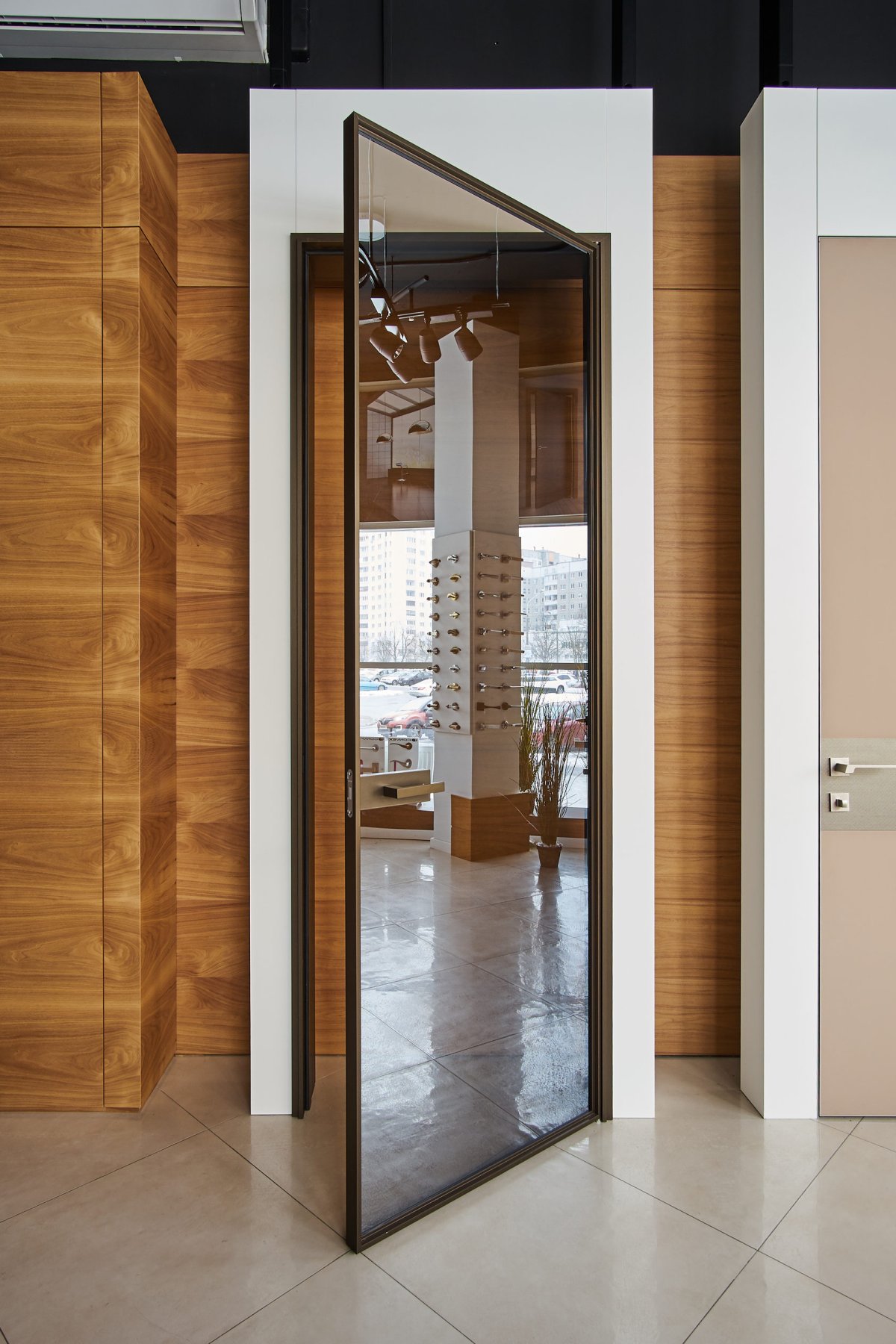 Двери скрытого монтажа 260см