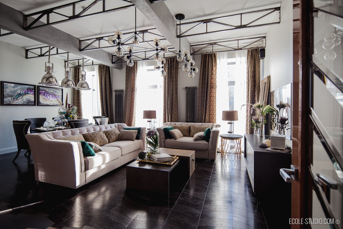 Гостиная арт деко с лофтом