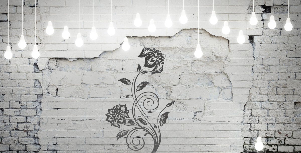 Роспись белой кирпичной стены