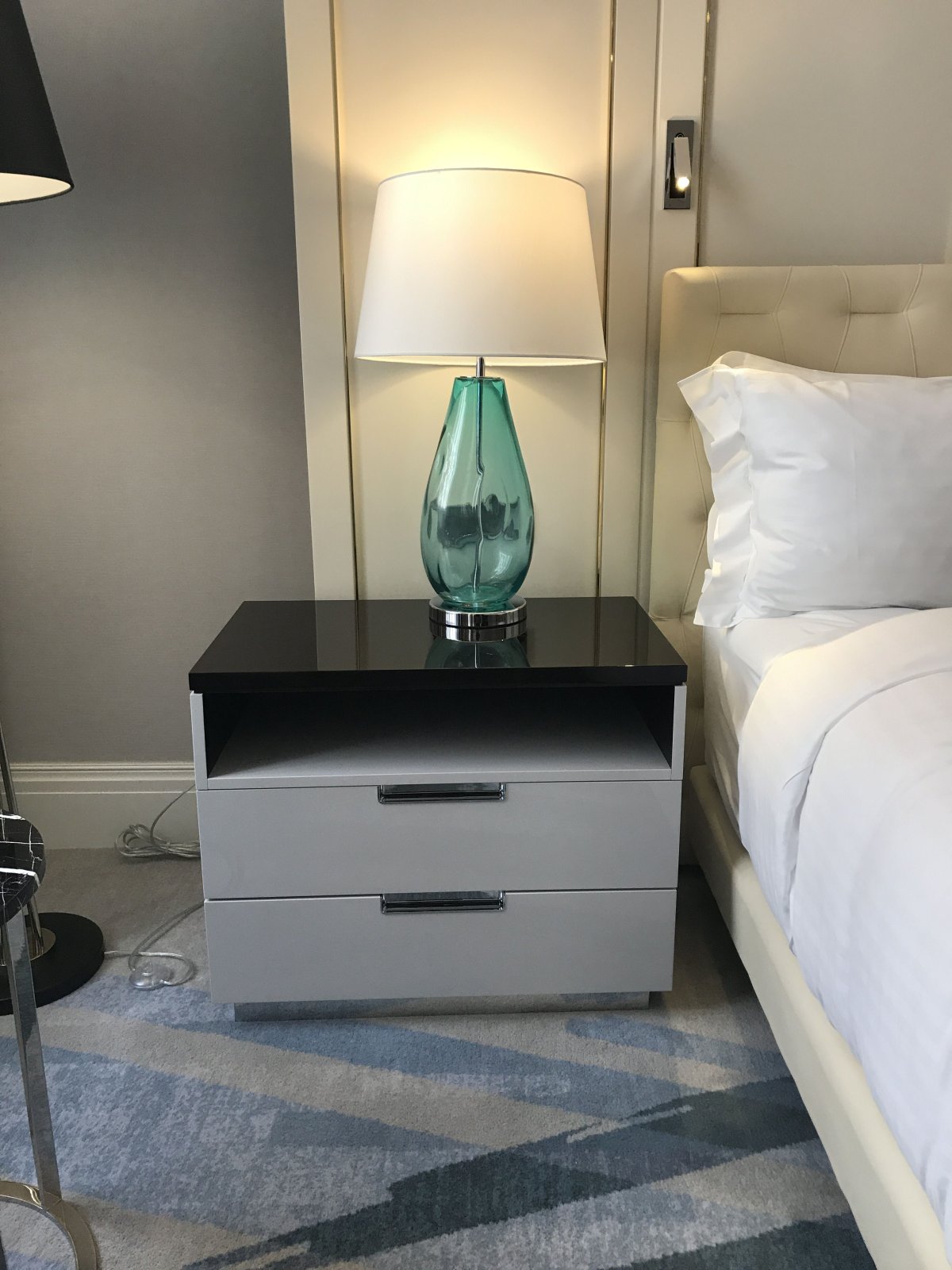 Прикроватная тумба Аляска