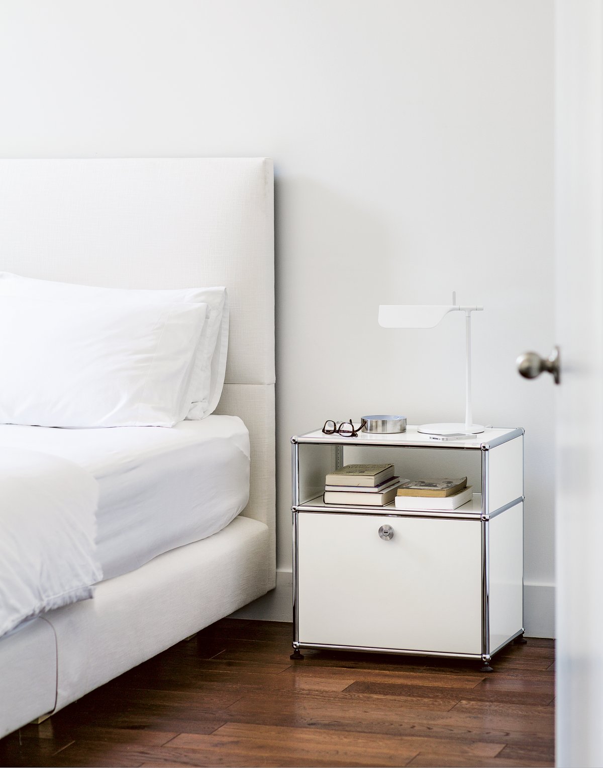 Прикроватная тумбочка Bonn от Battistella