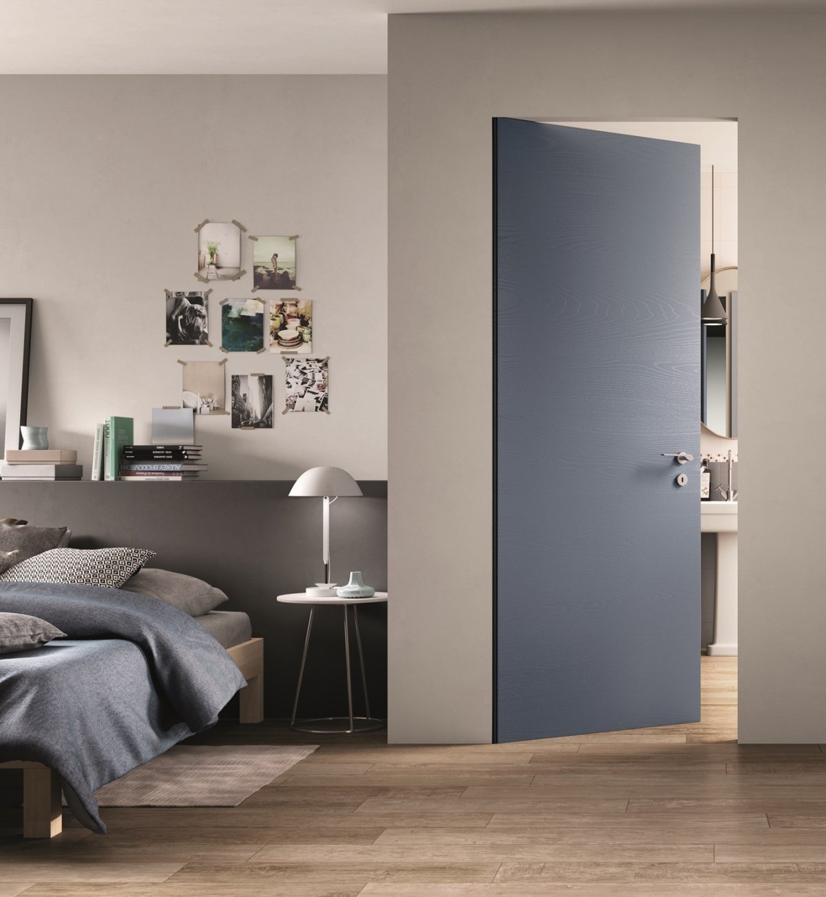 Голубые двери в интерьере