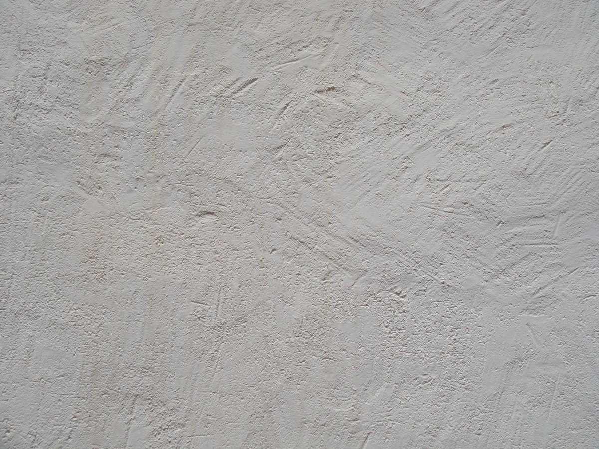 Нанесение декоративной штукатурки