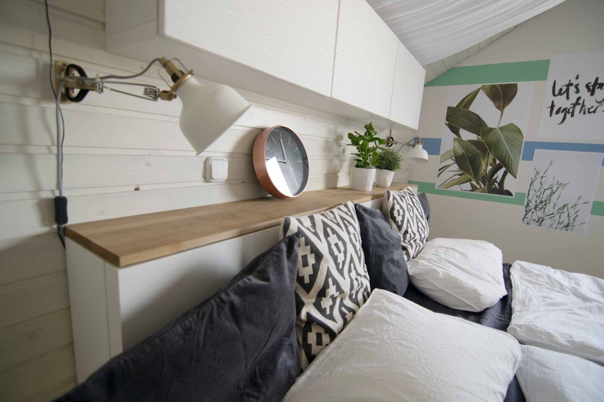 Кровать икеа МАЛЬМ С изголовьем