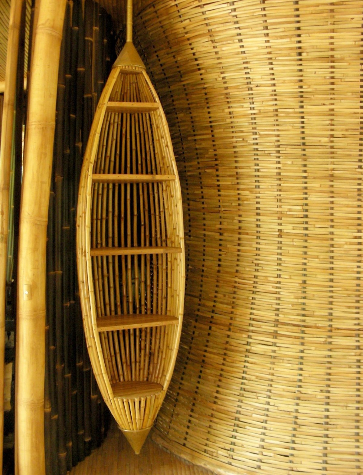 Современная мебель из бамбука