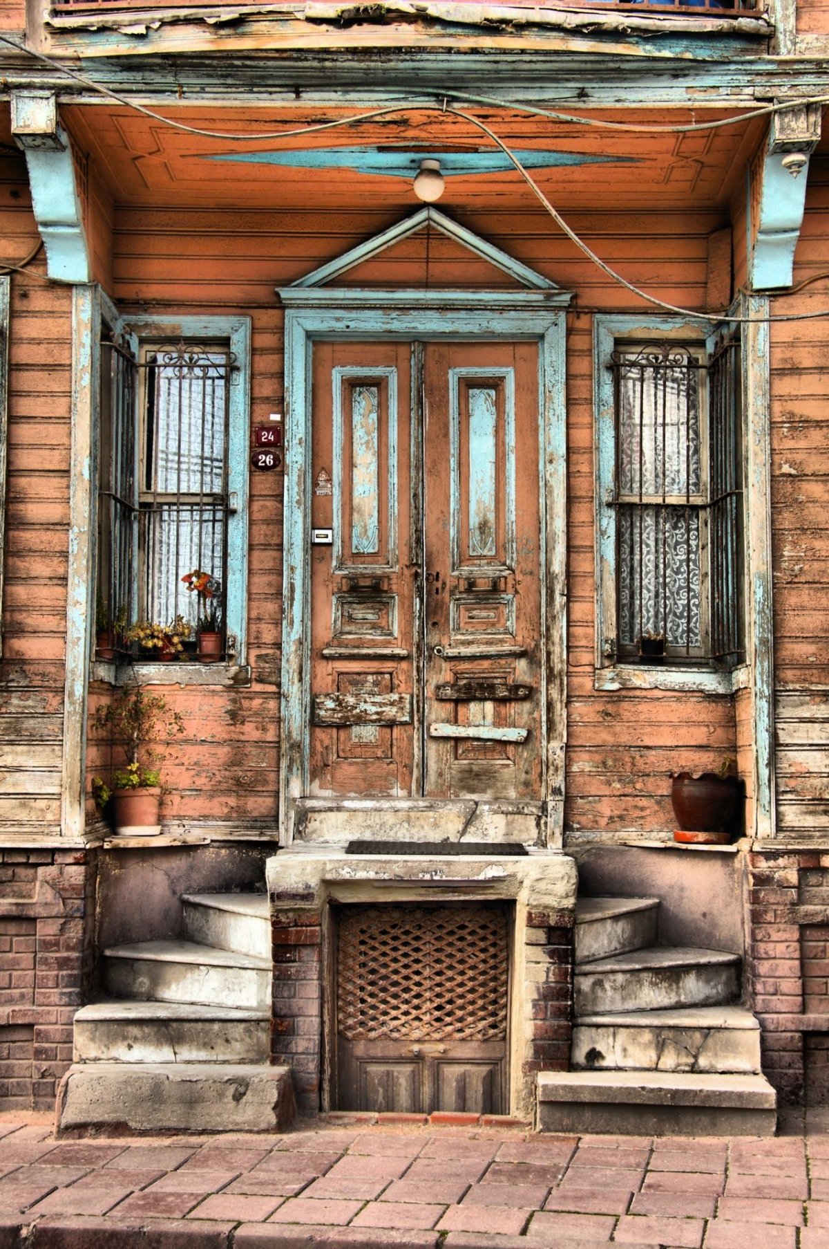 Старинные двери Москвы