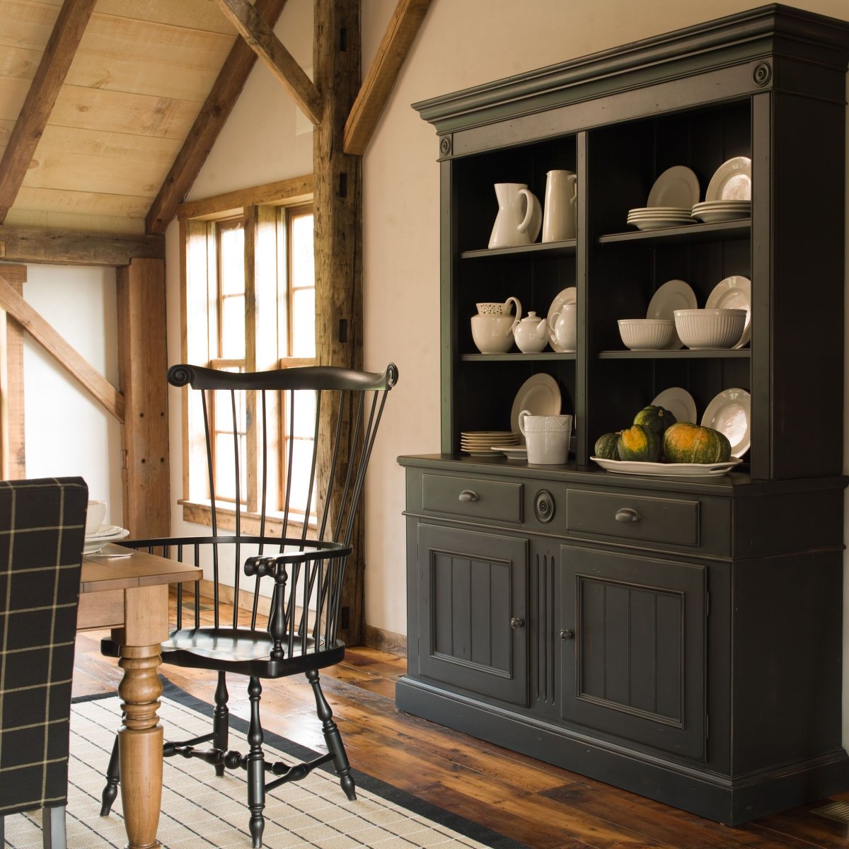 Буфет на террасе в интерьере