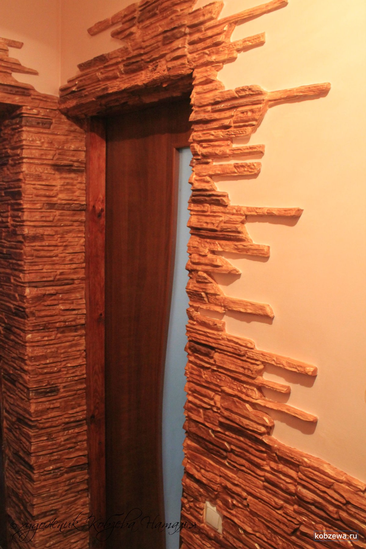 Декор декоративным камнем