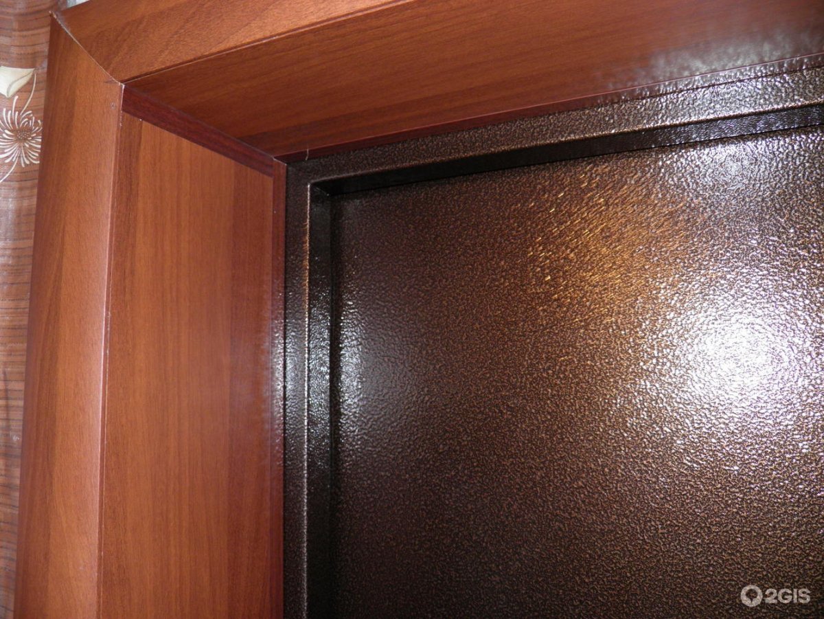 Обклеить дверные откосы панелью